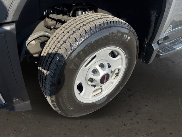 Certified 2024 GMC Sierra 2500 Pro image 9