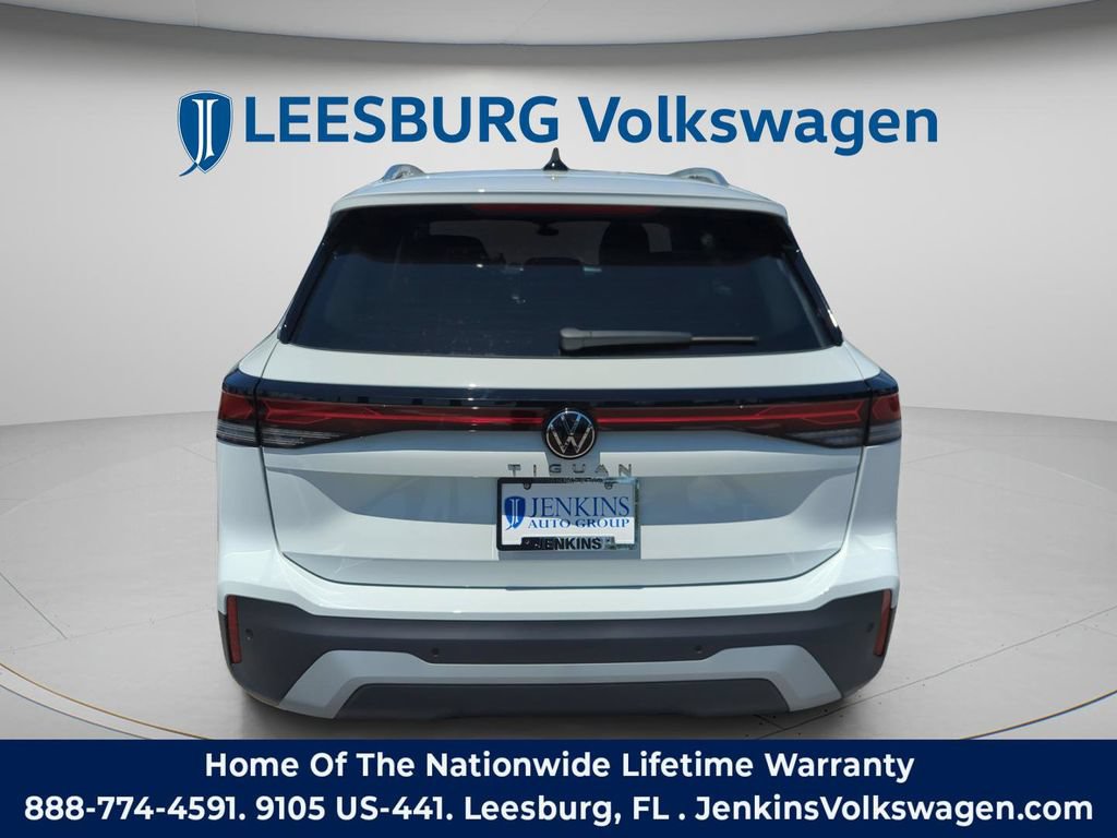 New 2026 Volkswagen Tiguan S FWD image 7