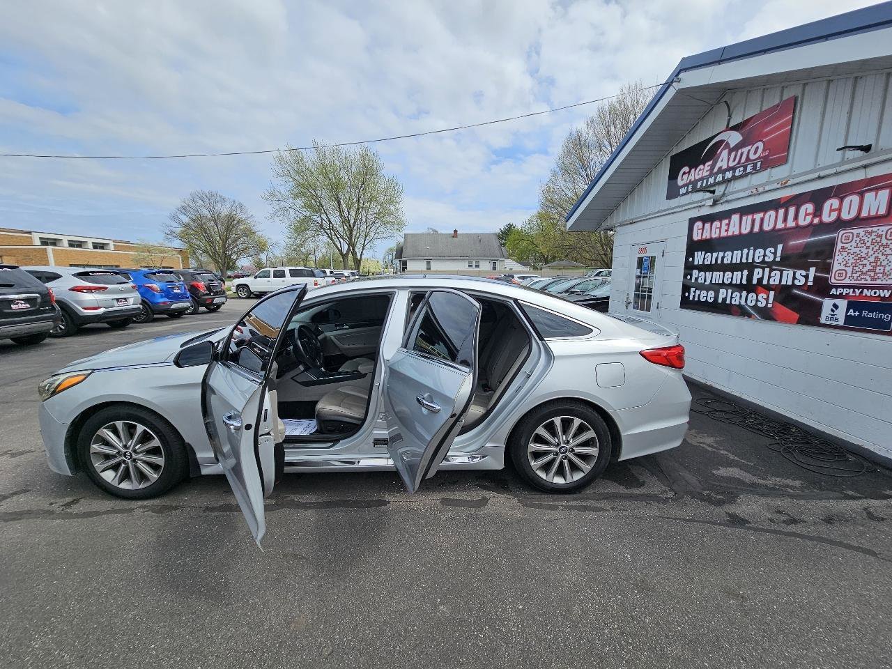 Used 2016 Hyundai Sonata Limited w/ Option Group 04 FWD image 25