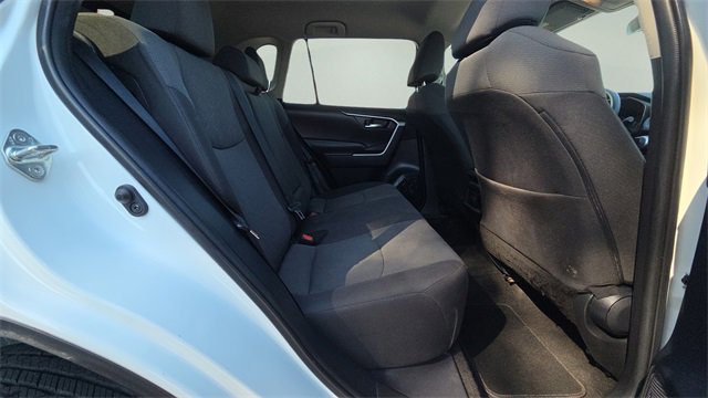 Used 2021 Toyota RAV4 XLE image 14