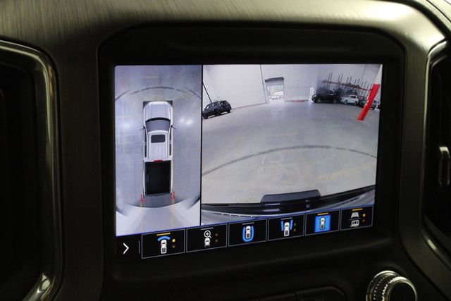 Used 2020 GMC Sierra 1500 Denali w/ Denali Premium Package image 8