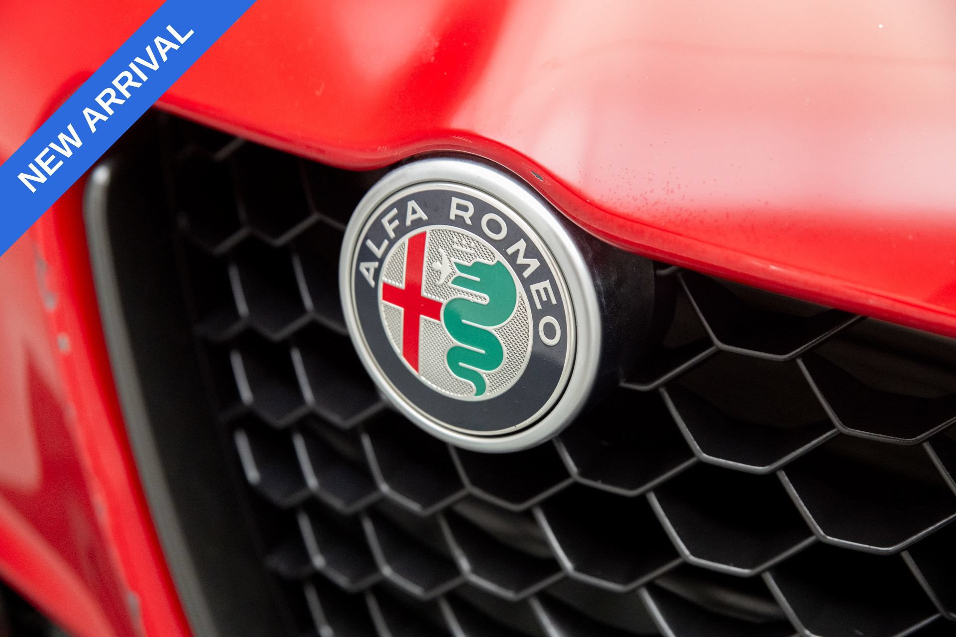 Used 2023 Alfa Romeo Giulia Veloce AWD/4WD image 25