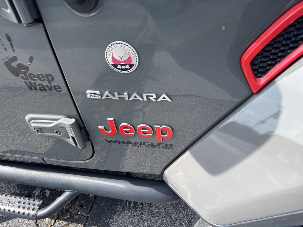 Used 2019 Jeep Wrangler Unlimited Sahara AWD/4WD image 5