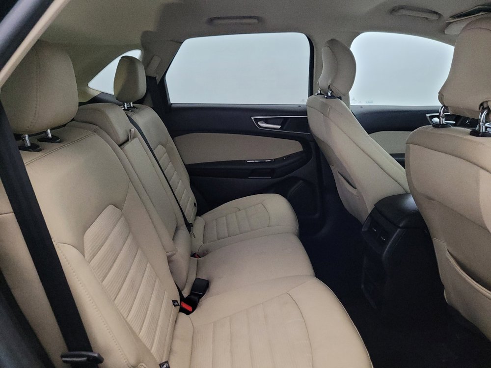 Used 2016 Ford Edge SEL AWD/4WD image 19