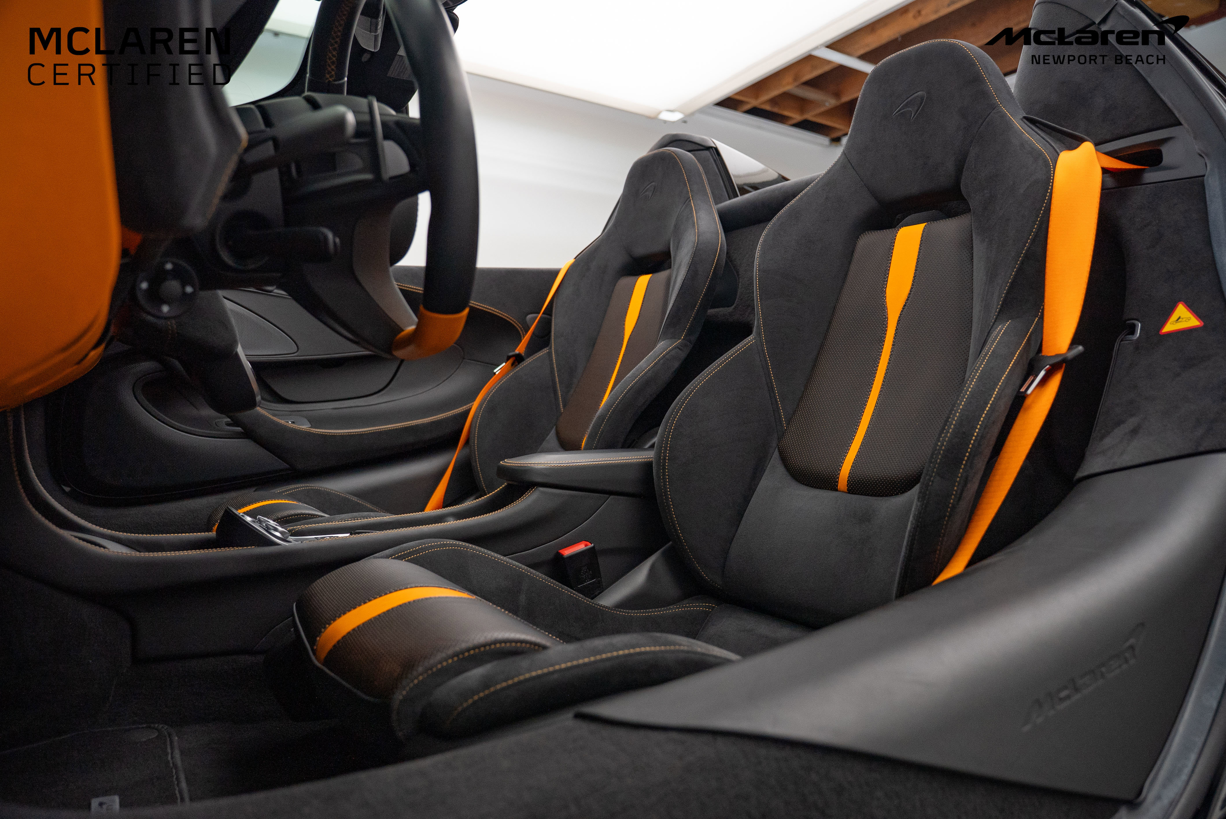 Used 2019 McLaren 570S Spider image 23