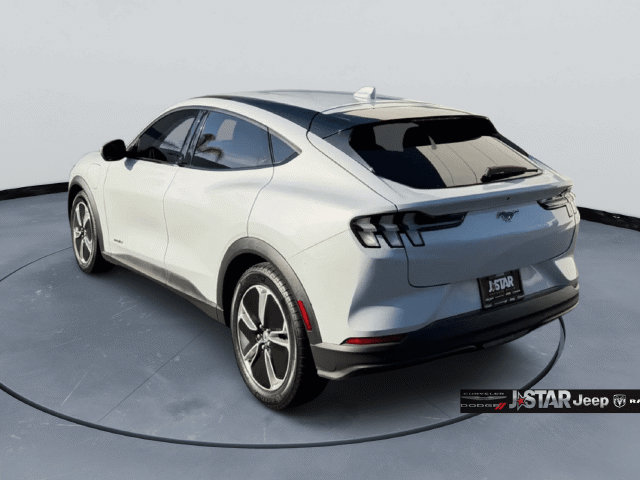 Used 2022 Ford Mustang Mach-E Select RWD image 7