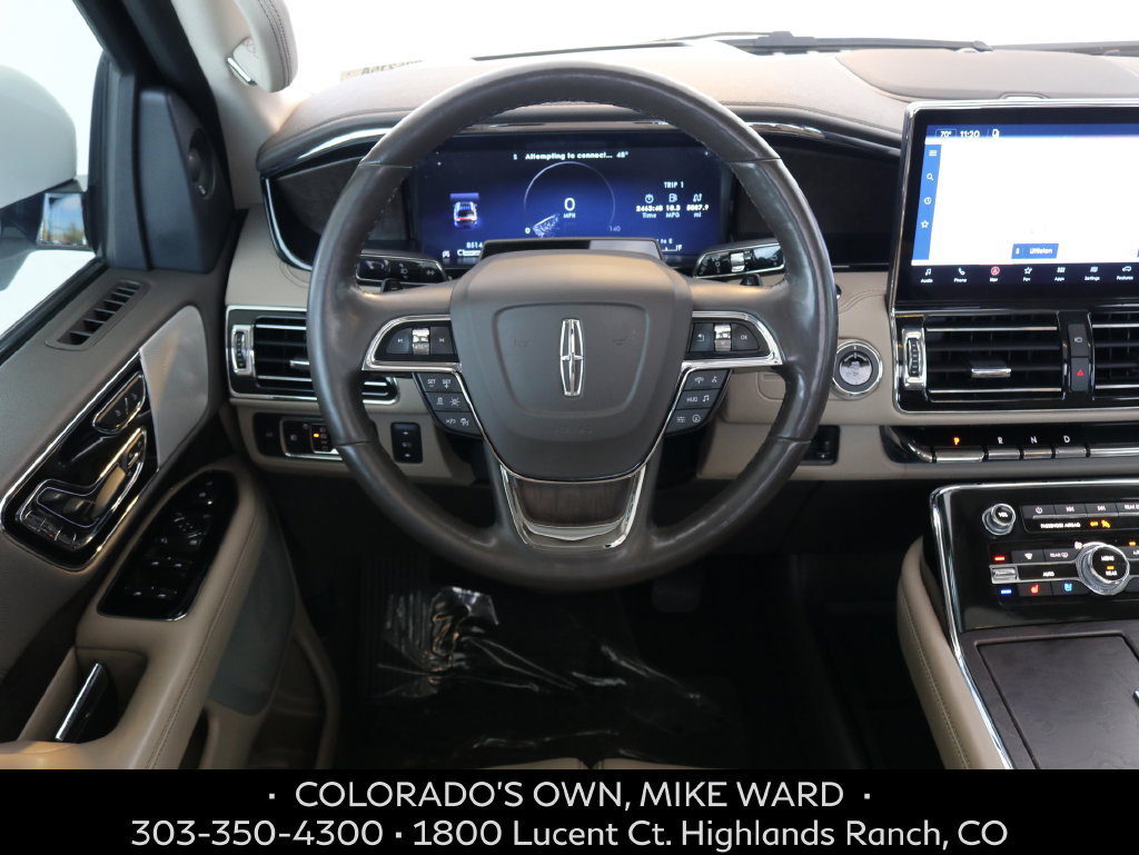 Used 2022 Lincoln Navigator Reserve AWD/4WD image 8