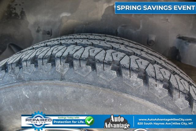 Used 2003 Chevrolet Suburban 2500 LT w/ LT Preferred Equipment Group image 11