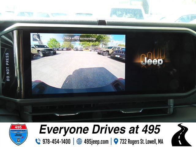 New 2026 Jeep Gladiator Rubicon w/ Steel Power Dome Hood Package AWD/4WD image 33