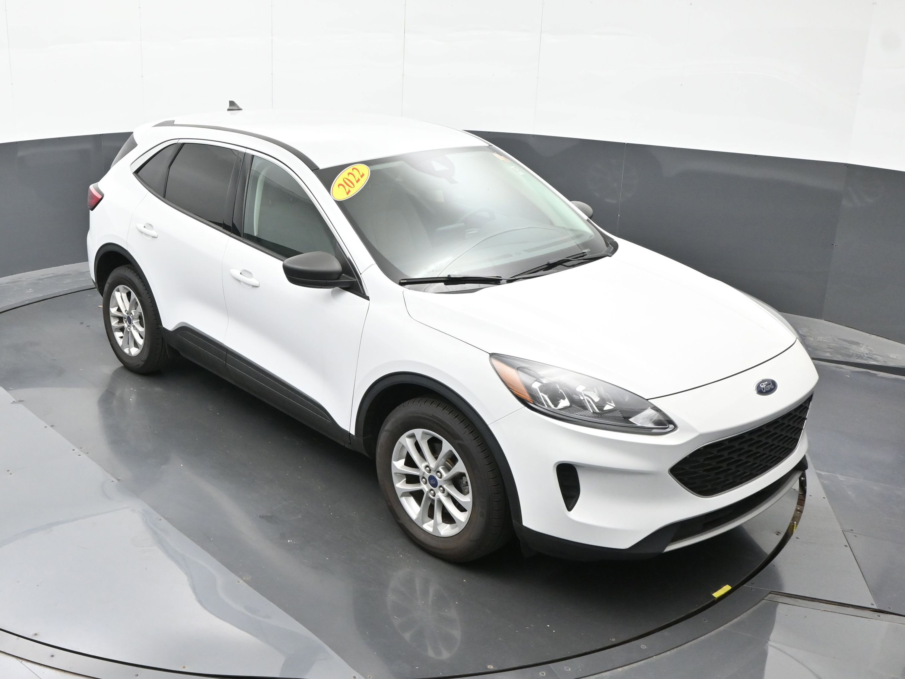 Used 2022 Ford Escape SE w/ Convenience Package image 29