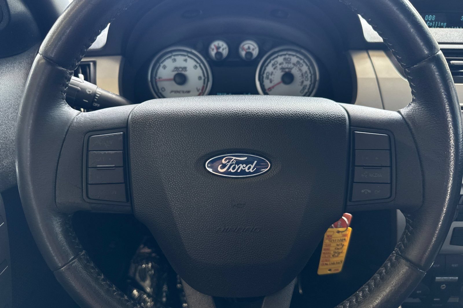 Used 2010 Ford Focus SEL FWD image 20