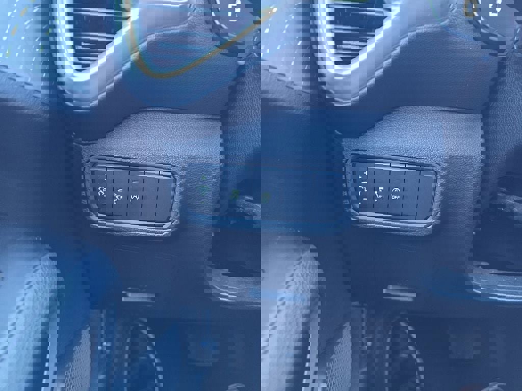 Used 2024 Kia Soul LX w/ Option Group 015 image 16