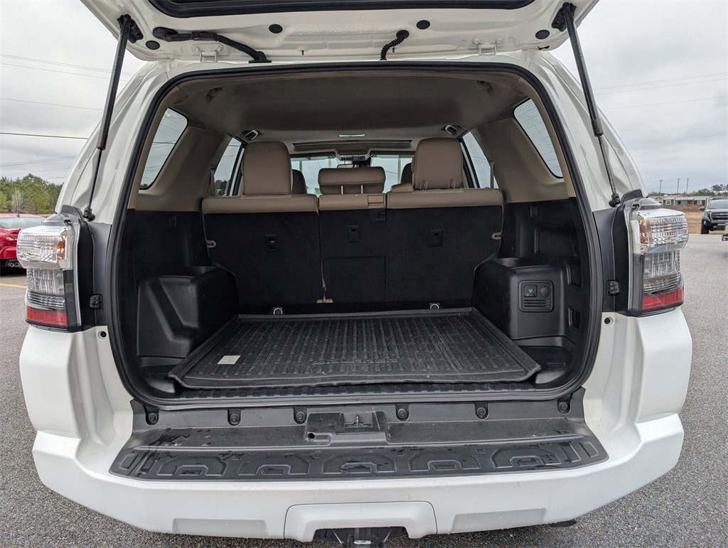 Used 2021 Toyota 4Runner SR5 Premium w/ Moonroof Package image 30