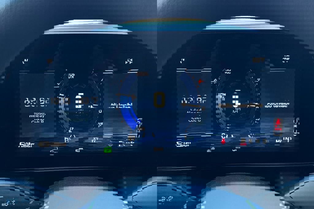 New 2026 Chevrolet Equinox EV LT w/ LPO, Blackout Package image 24