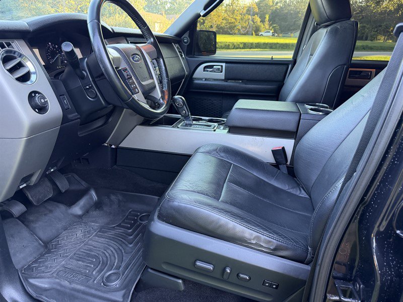 Used 2015 Ford Expedition EL Limited w/ Equipment Group 301A AWD/4WD image 11
