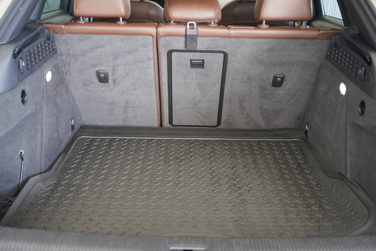 Used 2018 Audi Q3 2.0T Premium w/ Convenience Package image 46