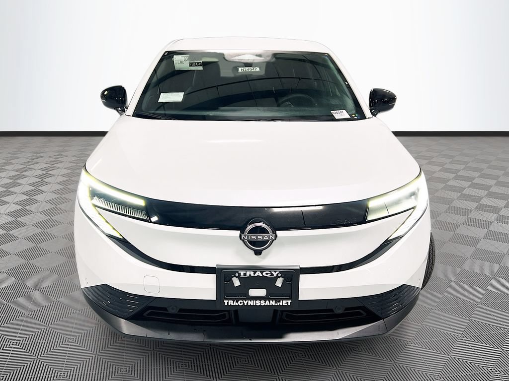 New 2026 Nissan Leaf SV+ w/ Illuminated Package FWD image 2