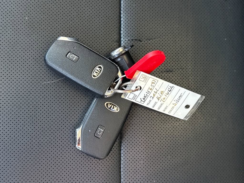 Used 2021 Kia Telluride S image 29