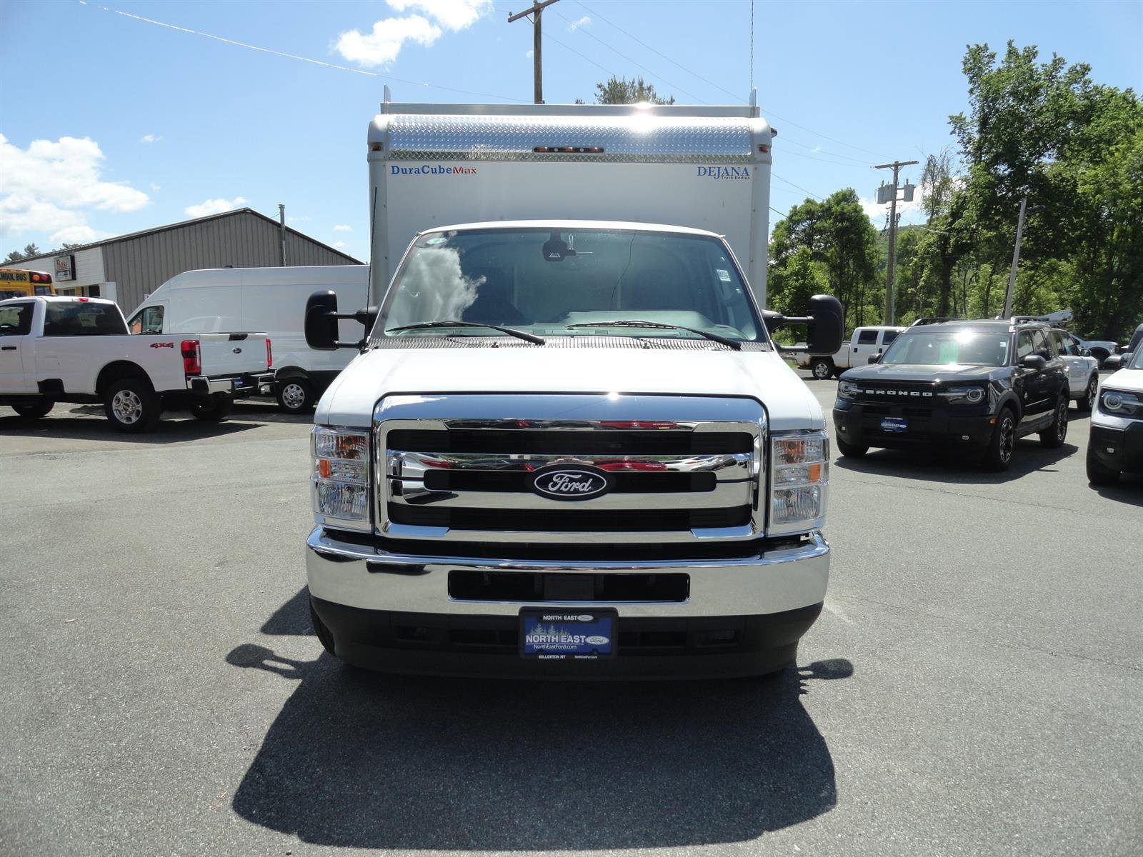New 2027 Ford E-350 and Econoline 350 Super Duty w/ Power Equipment Group RWD image 2