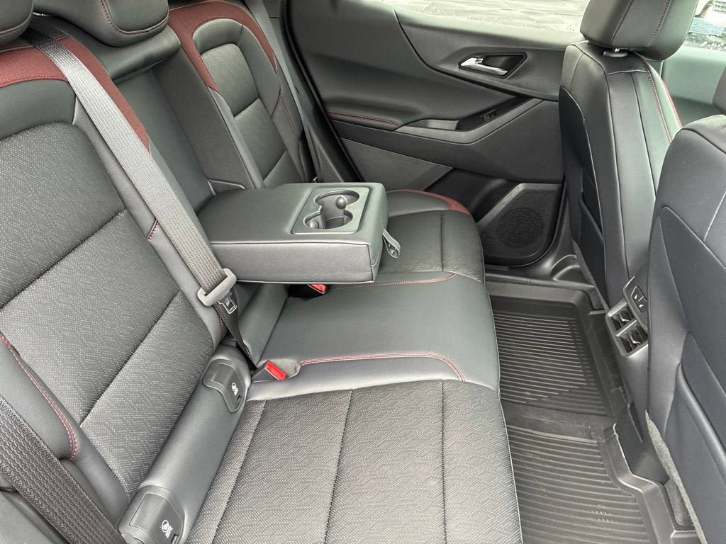 New 2027 Chevrolet Equinox RS w/ Safety and Technology Package AWD/4WD image 33