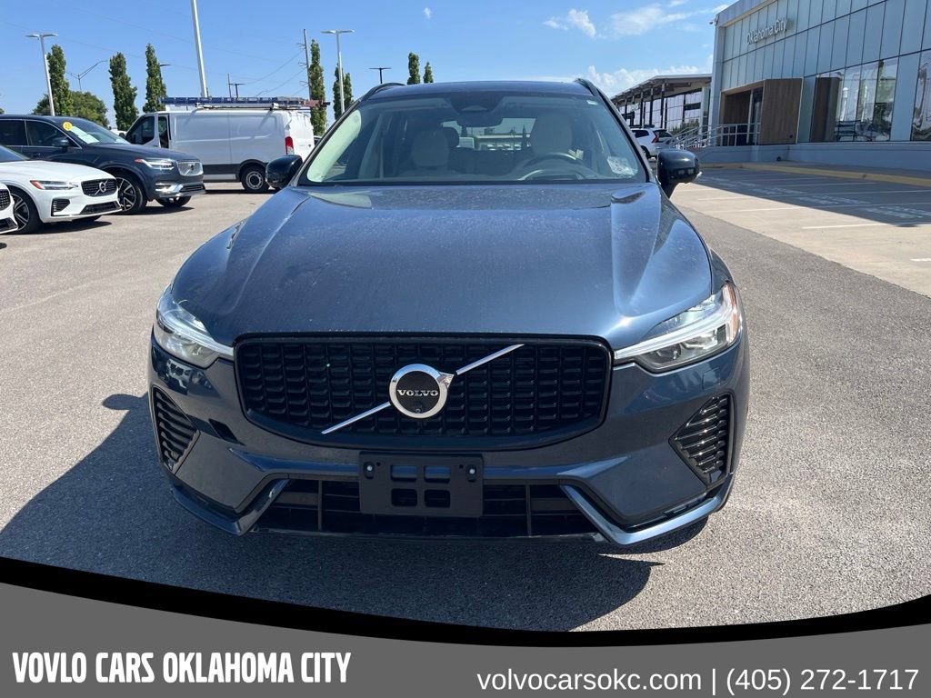 Certified 2024 Volvo XC60 B5 Ultimate w/ Protection Package Premier AWD/4WD image 2