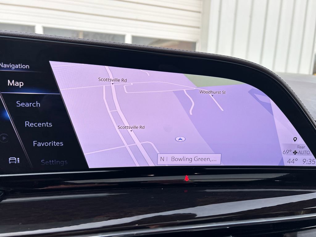 Certified 2023 Cadillac Escalade Sport Platinum w/ LPO, ONYX Package image 29