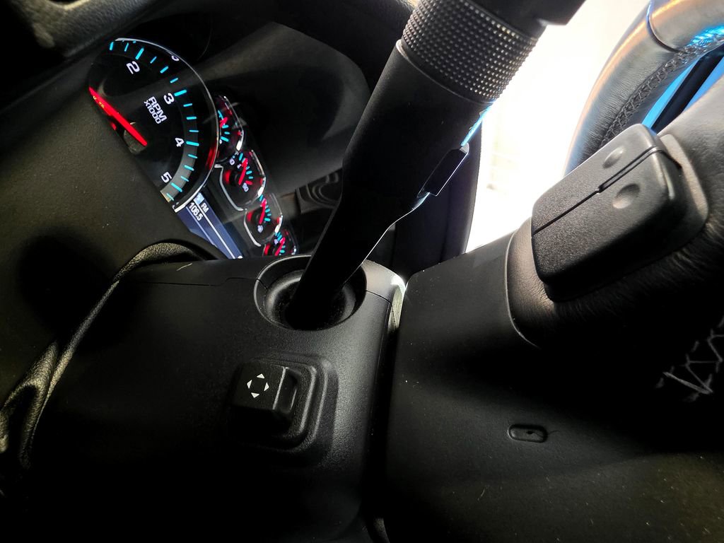 Used 2016 Chevrolet Suburban LT AWD/4WD image 30