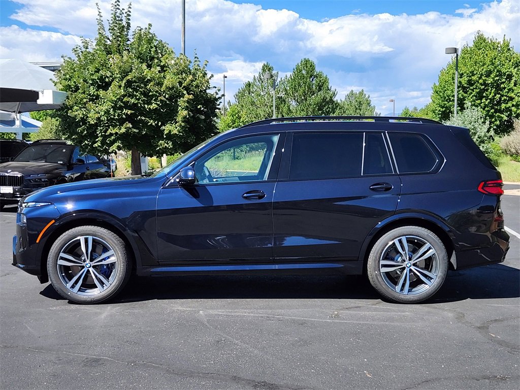 New 2026 BMW X7 xDrive40i image 2