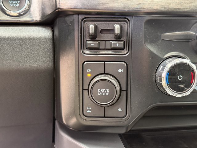 Used 2024 Ford F250 Lariat w/ Lariat Ultimate Package image 14