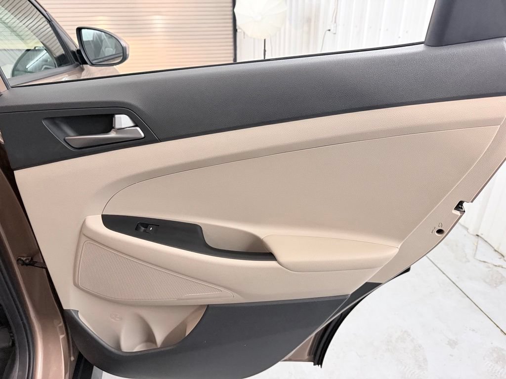 Used 2016 Hyundai Tucson SE FWD image 28