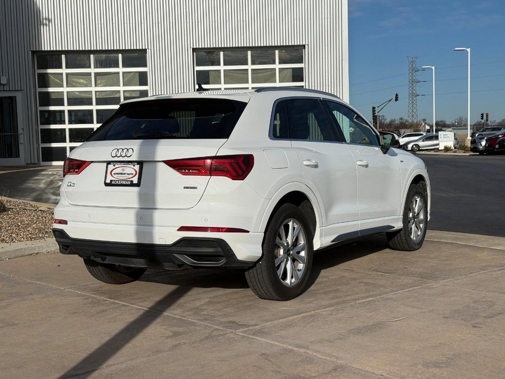 Used 2023 Audi Q3 2.0T Premium image 5