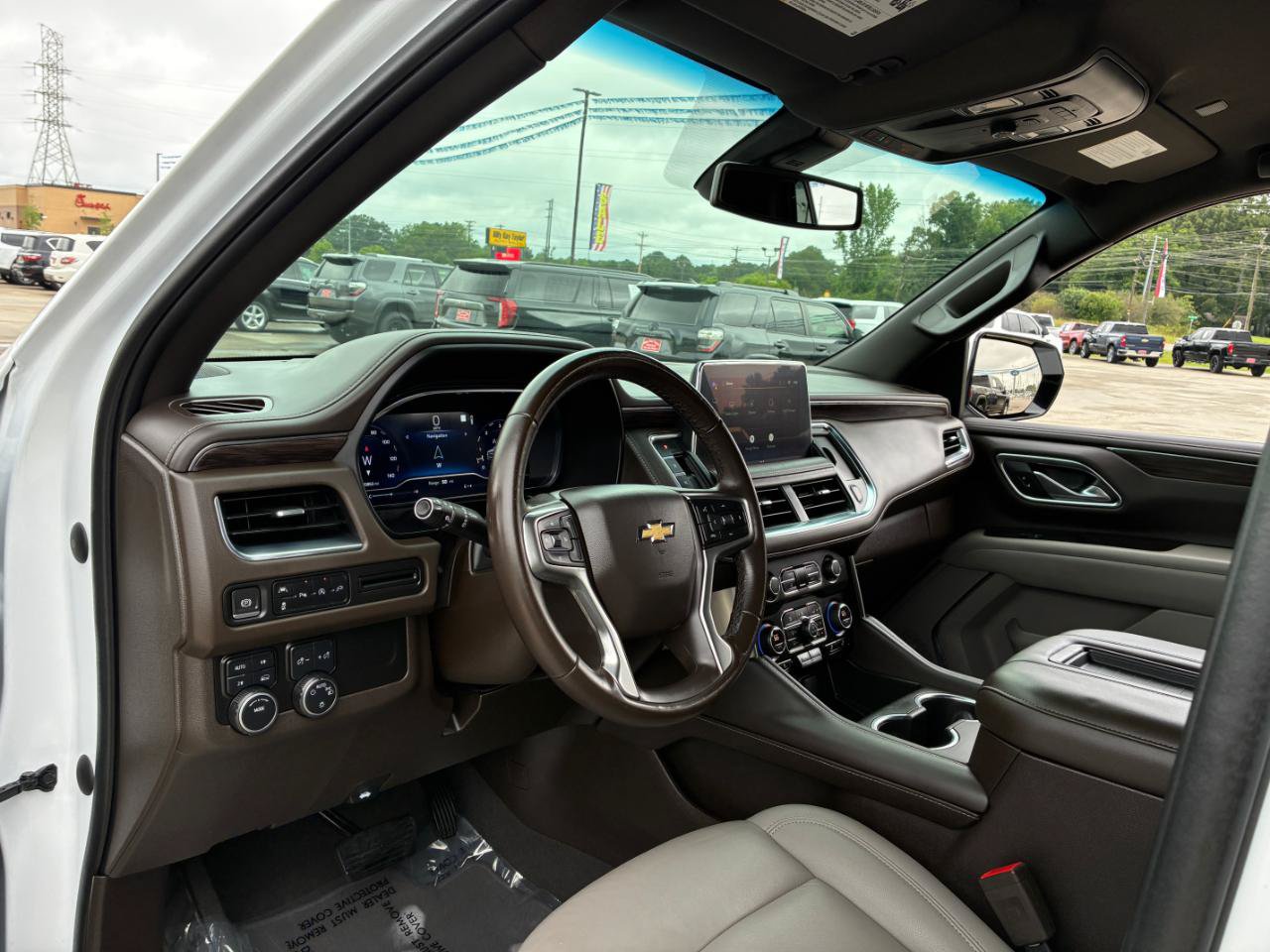Used 2022 Chevrolet Tahoe LT AWD/4WD image 13