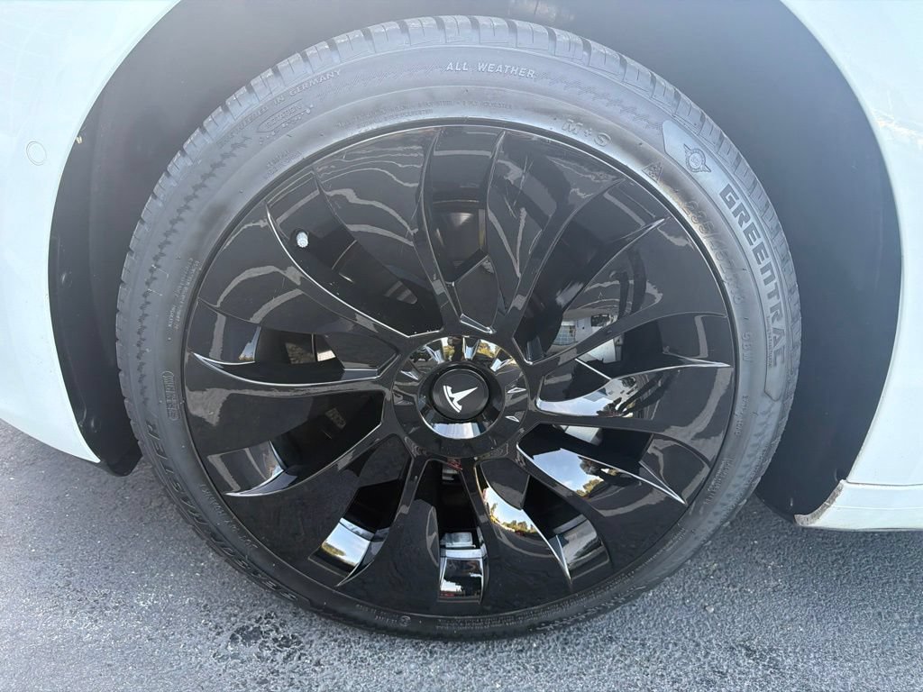 Used 2018 Tesla Model 3 Long Range RWD image 29