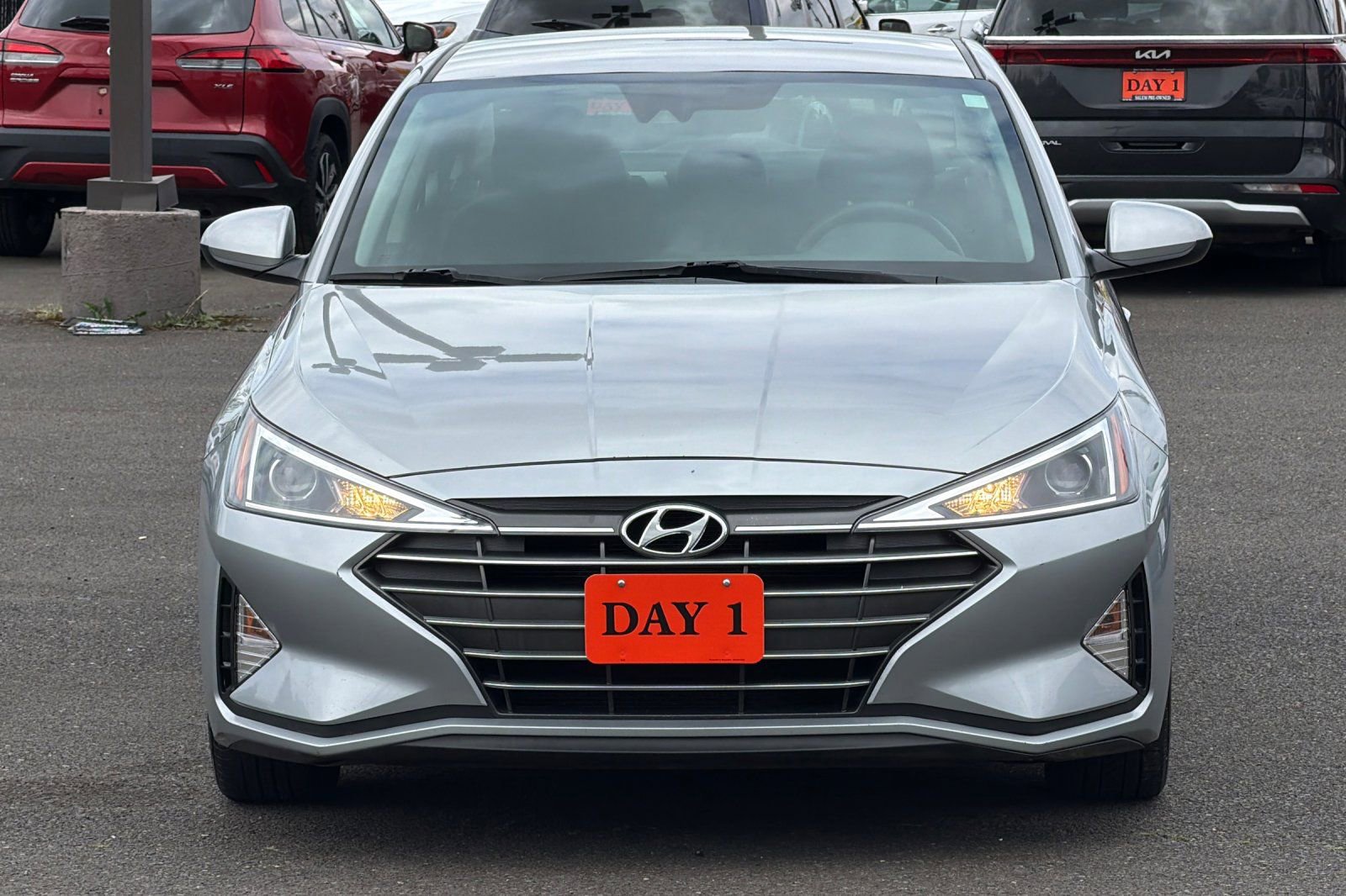 Used 2020 Hyundai Elantra SEL w/ Cargo Package (C1) FWD image 11