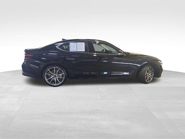 Used 2025 Genesis G70 2.5T RWD image 7