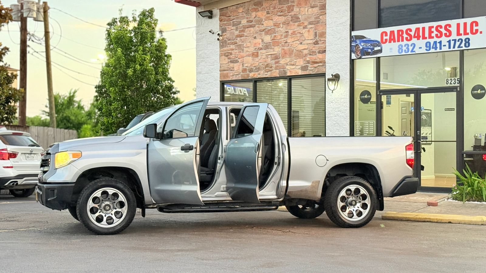 Used 2014 Toyota Tundra SR AWD/4WD image 11