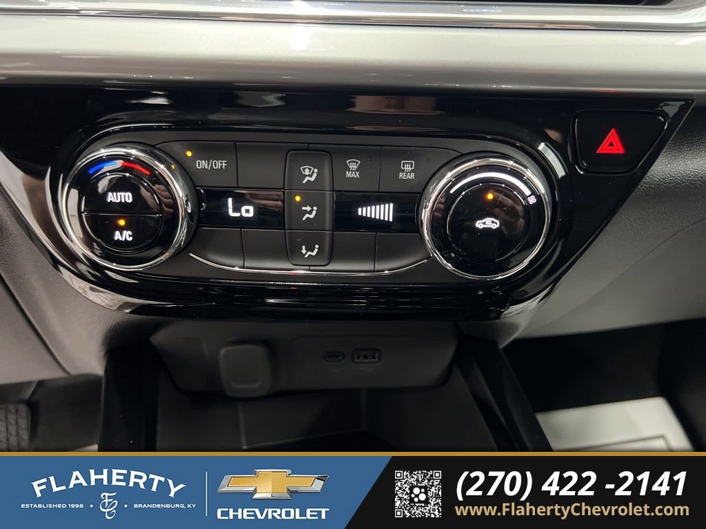 New 2026 Chevrolet Trax LT image 28