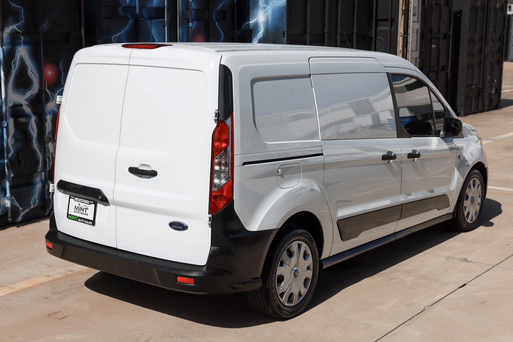 Used 2020 Ford Transit Connect XL FWD image 15