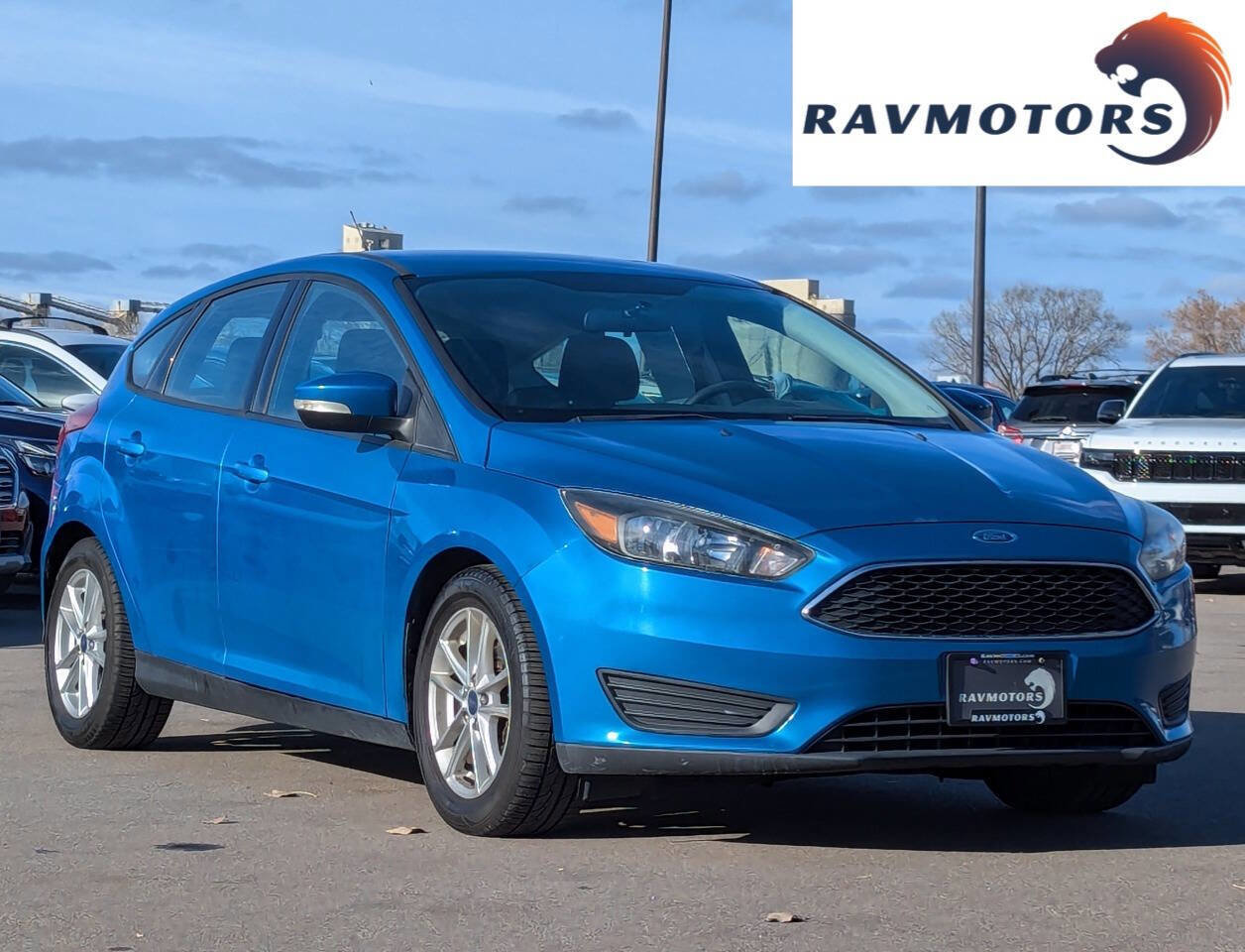 Used 2017 Ford Focus SE image 2
