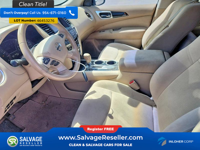 Used 2013 Nissan Pathfinder SV FWD image 9