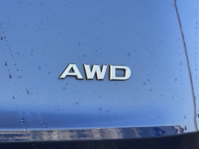 Certified 2025 Nissan Rogue SV AWD/4WD image 13
