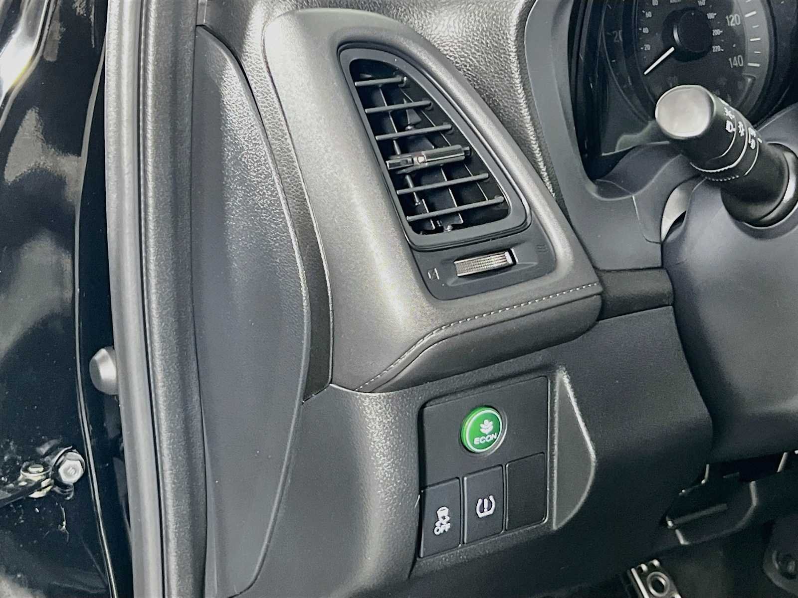 Used 2022 Honda HR-V Sport image 10