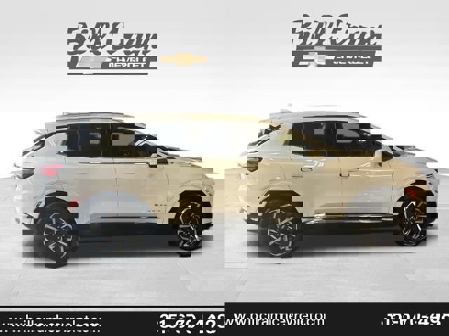 New 2025 Chevrolet Equinox EV LT image 32