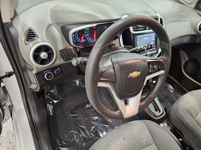 Used 2018 Chevrolet Sonic LT FWD image 7