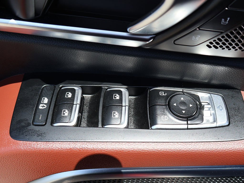 Used 2024 Kia Telluride SX image 45