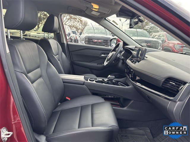 Used 2024 Nissan Rogue SL image 31