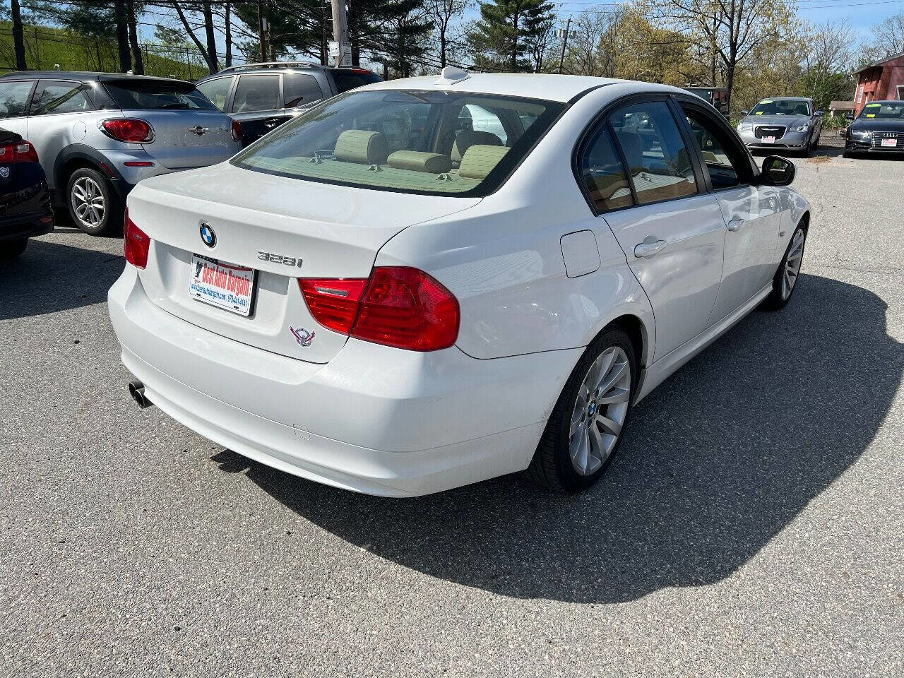 Used 2011 BMW 328i Sedan RWD image 6