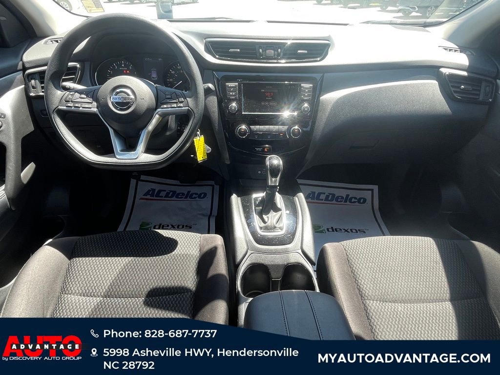 Used 2019 Nissan Rogue Sport S w/ Appearance Package FWD image 9