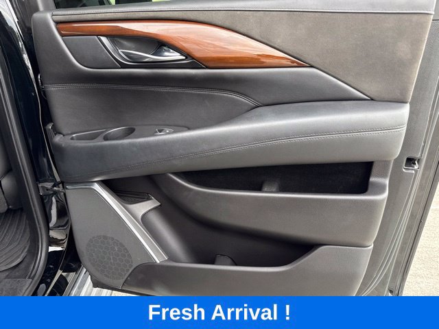 Used 2019 Cadillac Escalade ESV Luxury RWD image 13