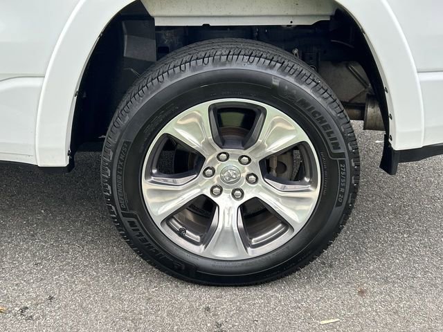 Used 2022 RAM 1500 Laramie AWD/4WD image 11